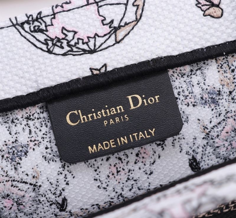 Christian Dior Shopping Bags